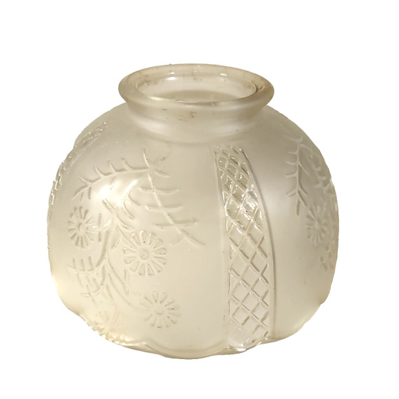 Replacement Glass Lamp Light Shade Scalloped Edges 3 1/4" Fitter Frosted Floral - Picture 1 of 8